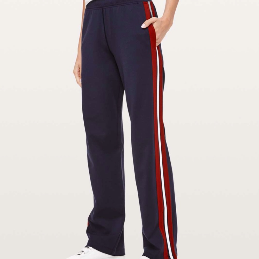 Lululemon Cover Your Tracks Pant *31" in Midnight Navy